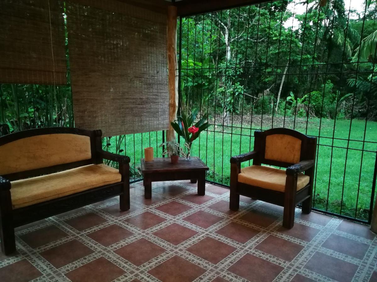 Casita Amarilla Villa Cahuita Exterior foto
